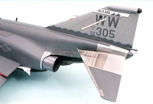 fin top tail
