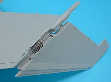 wing fold